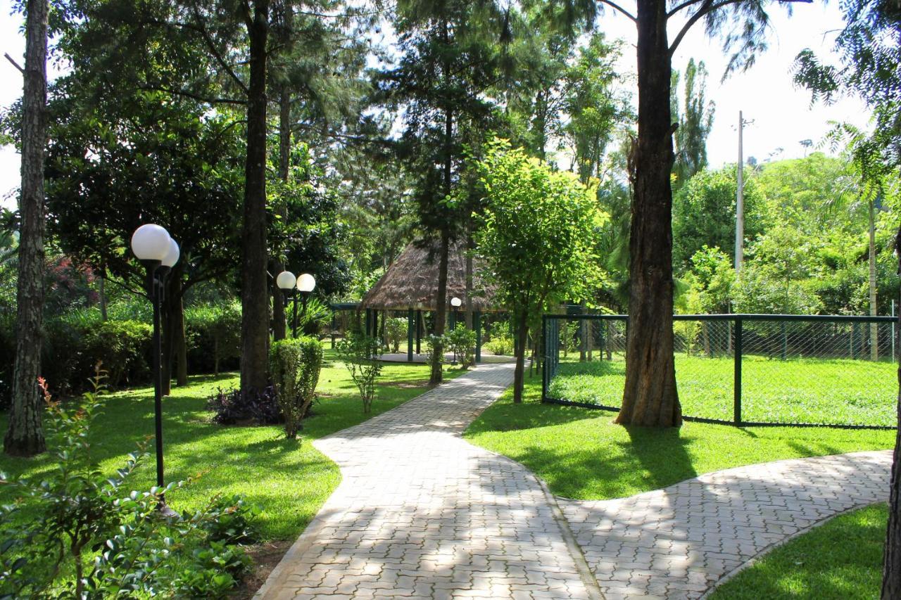 Hotel Recanto das Hortênsias Passa Quatro Exterior foto